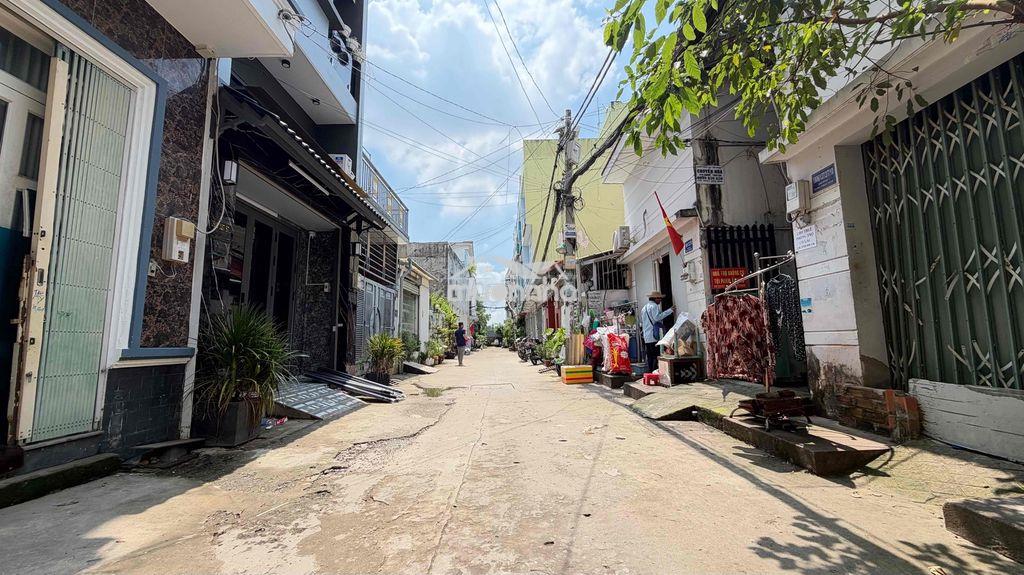 Chỉ 5,6 tỷ.. hẻm xe hỏi 1806 huỳnh tấn phát nhà bè.. - Ảnh 3
