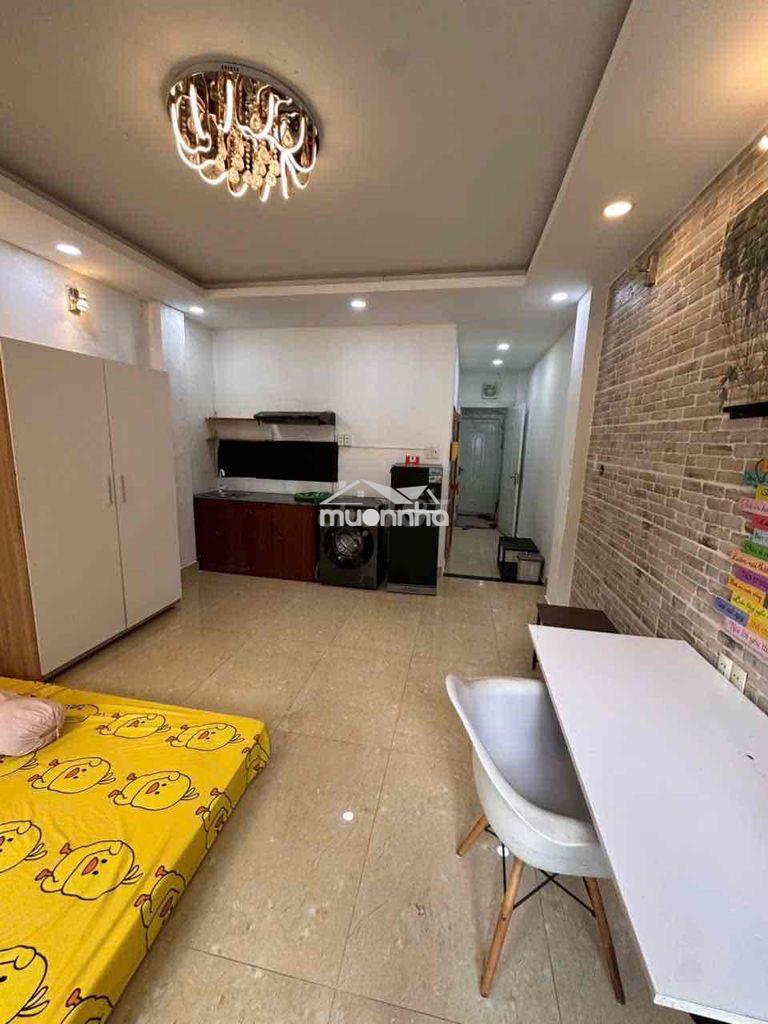 Studio ban công sẵn phòng xông hơi ngay ngã tư hàng xanh - full nội th - Ảnh 3