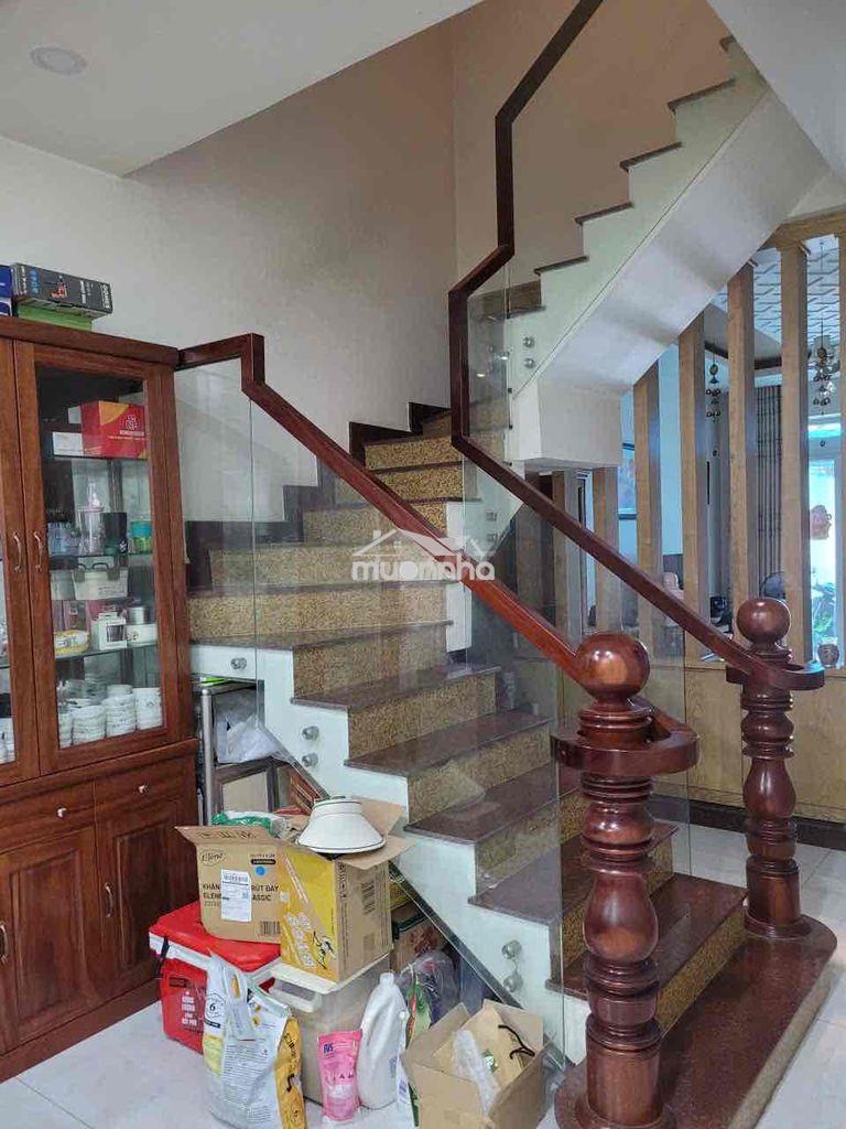 Cho thuê nhà bà điểm 4pn , 9 triệu / tháng - Ảnh 2