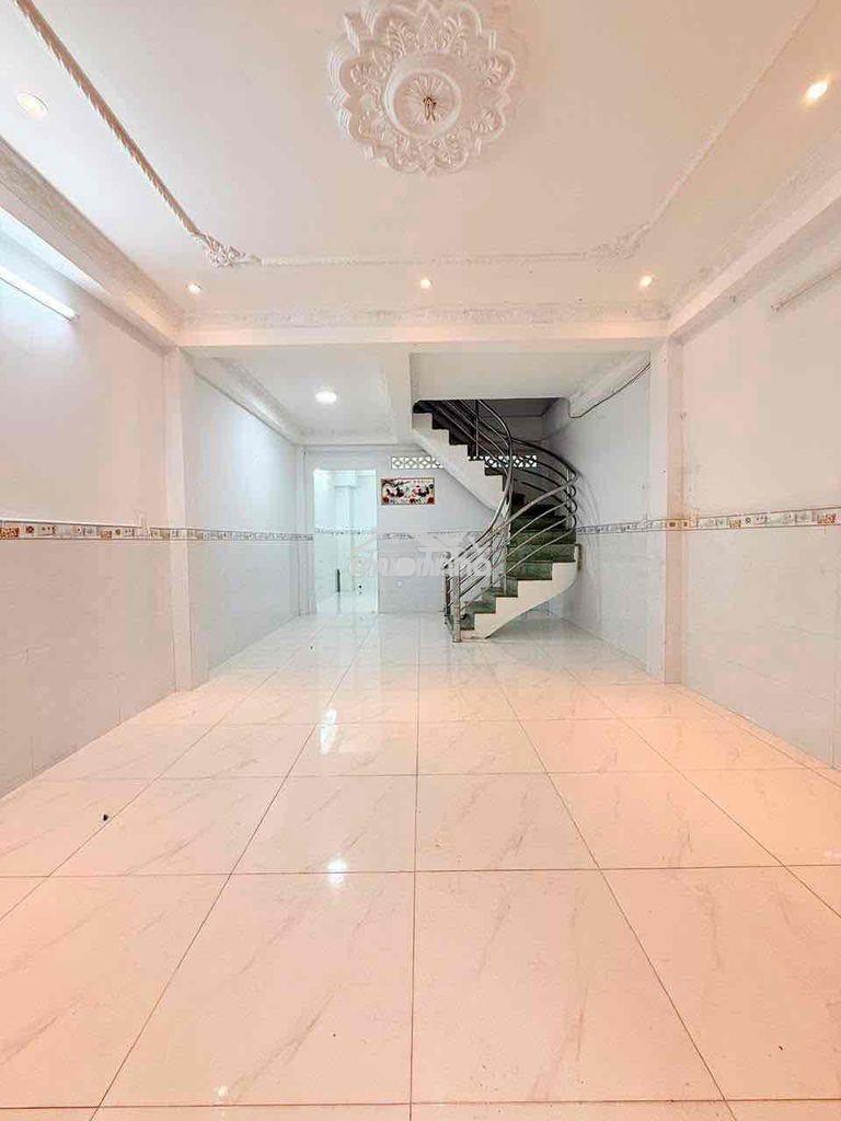Đường xe tải 2 phòng cư xá phú lâm d