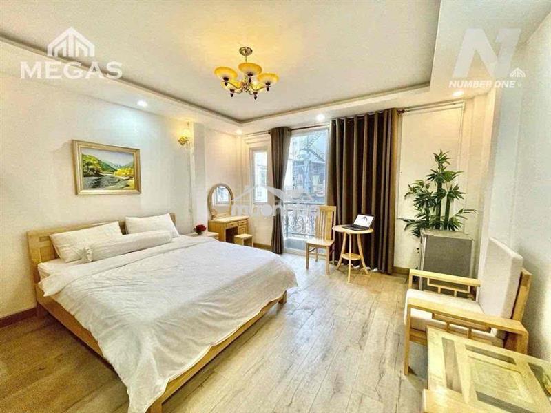 Studio mới xây full nội thất siêu xịn - cửa sổ trời - có bancol