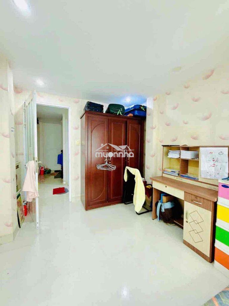 Nhà 4 tầng 40m2 mặt tiền hẻm  đường  bùi minh trực p5 q8 - Ảnh 4
