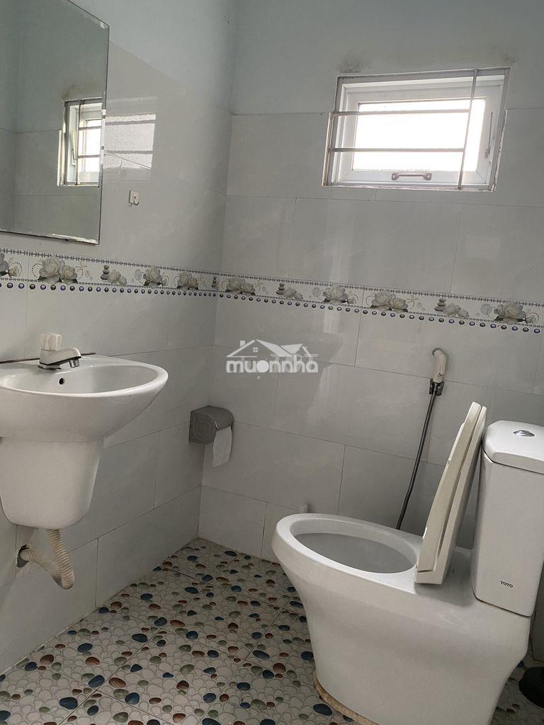 Cho thuê nhà nguyên căn võ văn hát xe hơi ngủ trong nhà - Ảnh 4
