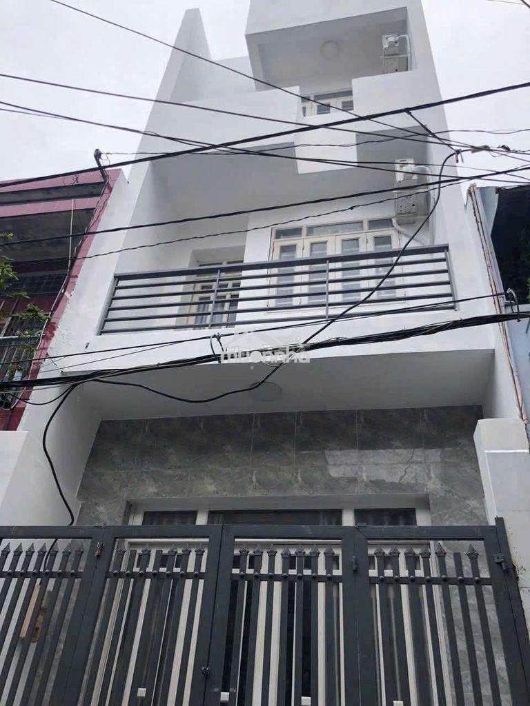 Nhà 2 phòng máy lạnh
