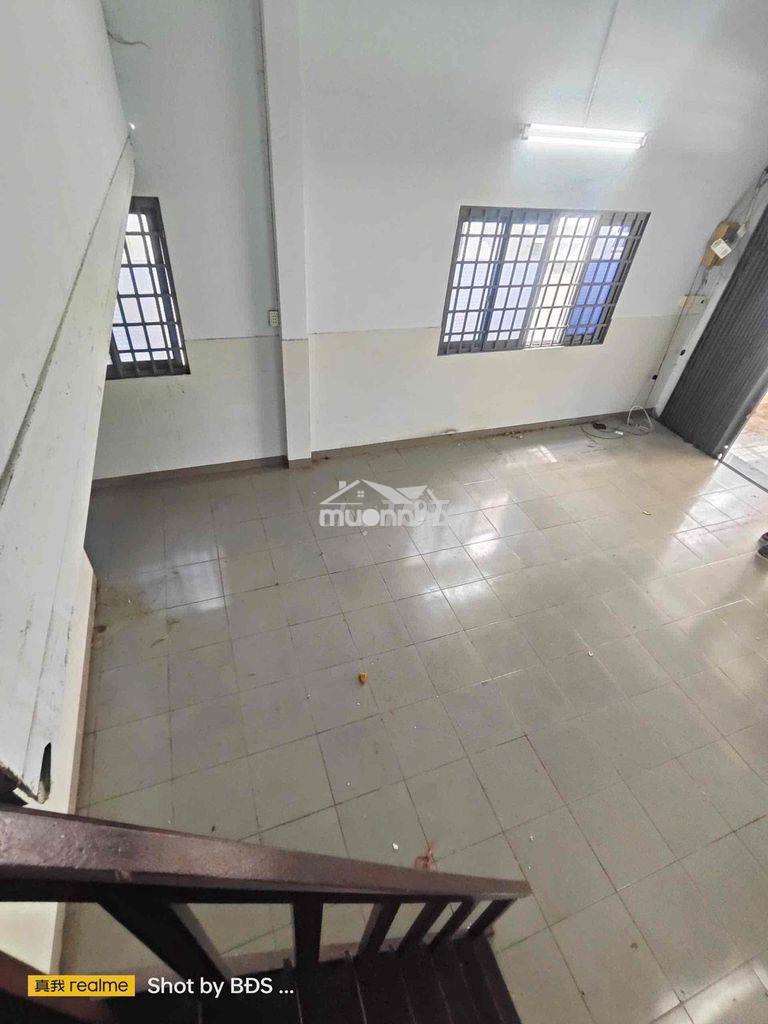 Nhà 120m2 1 trệt 1 lửng 2pn 1wc khu gigamall 12triệu - Ảnh 3