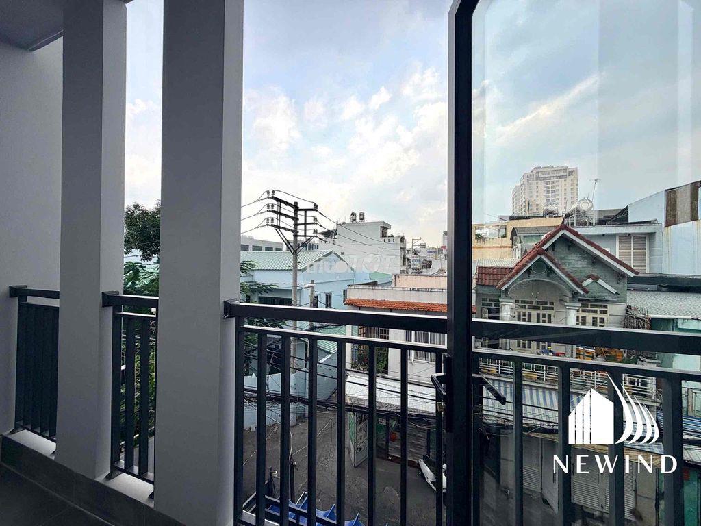 Duplex ban công máy giặt riêng - Ảnh 2