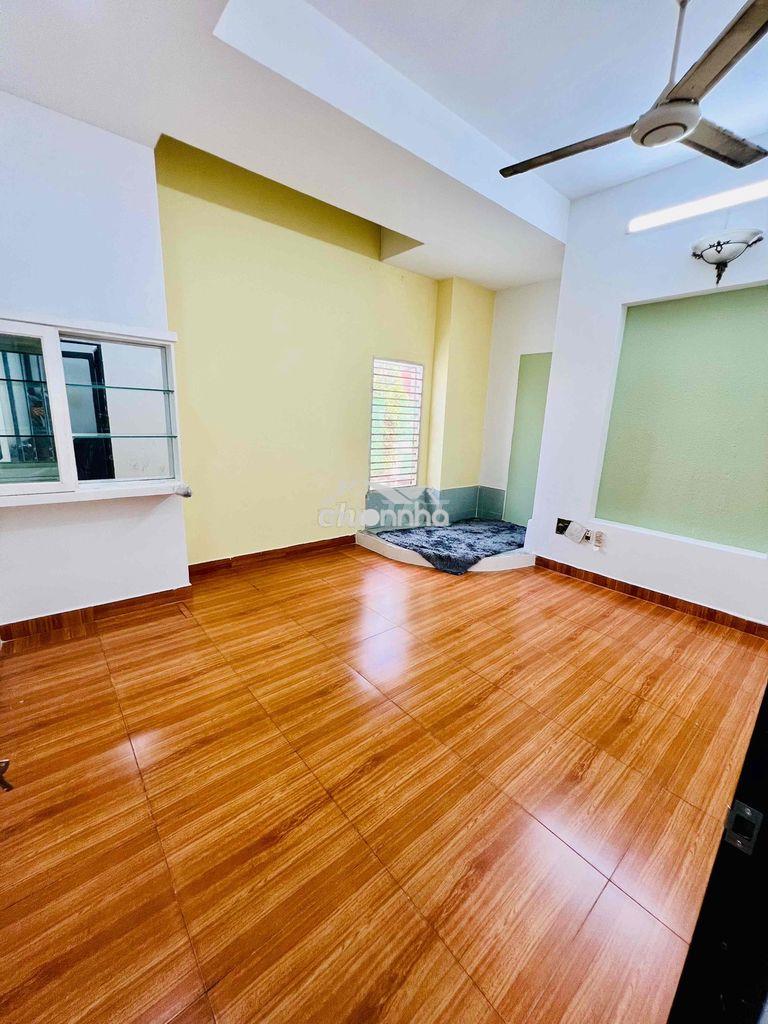 Căn hộ 2pn 70m2 full nội thất, đường 18 ngay gigamall - Ảnh 3