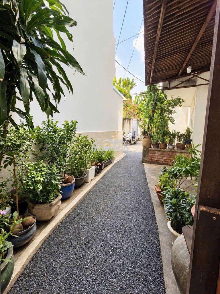 Nhà có hồ bơi 100m2 – ngang 8m - nguyễn văn đậu, p.11, bình thạnh