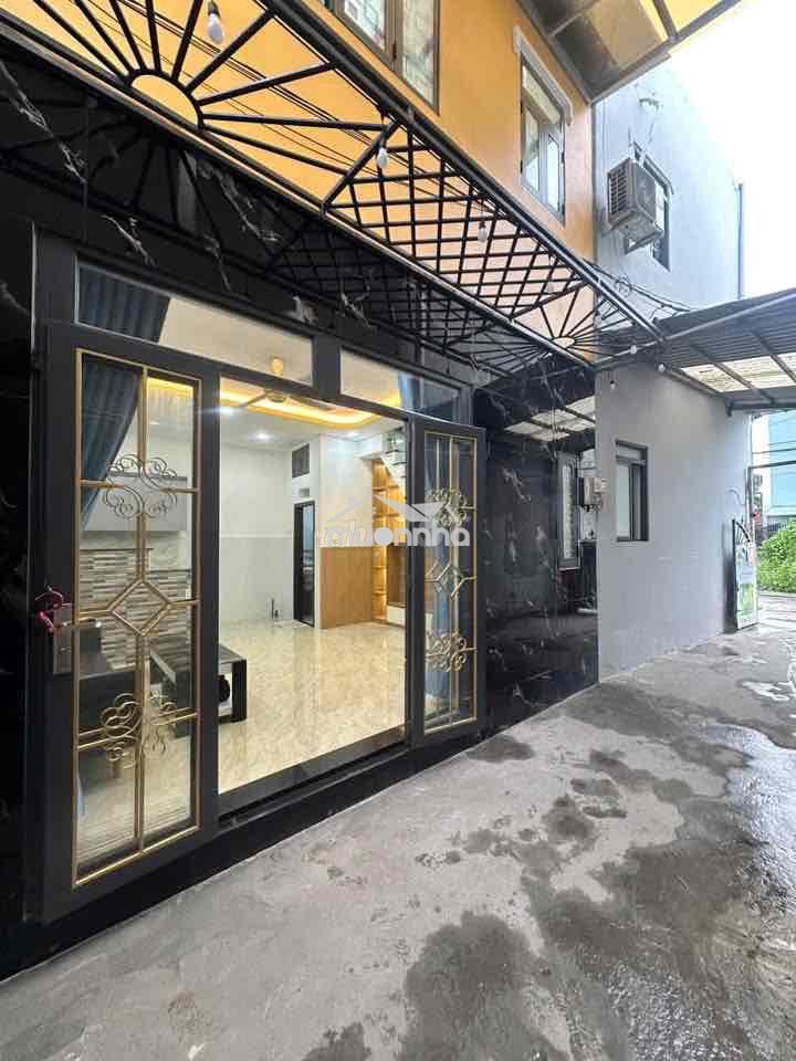 Nhà sử dụng cho gd 4-5 thành viên ngay sau chợ minh phát ngã tư ga q12 - Ảnh 2