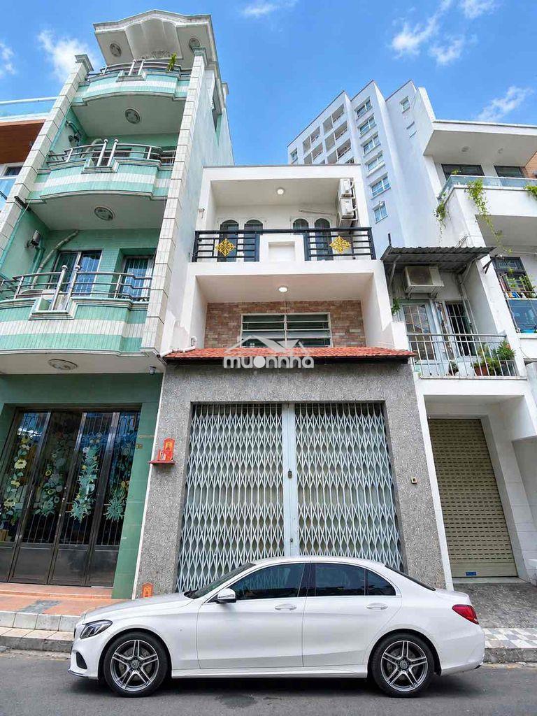 6.2tỷ mà có nhà 3 tầng hẻm nhựa xe tải gần vx lê đại hành, lữ gia