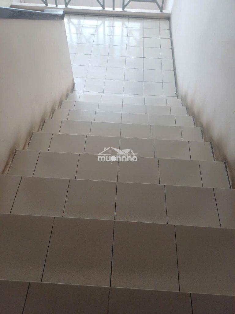 Cho thuê chung cư lê thị riêng 50m2, 1pn đủ nội thất. - Ảnh 4