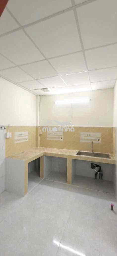 Nhà mới đẹp(4,2x15m) lê trọng tấn đúc lửng 2pn 2vs hẻm xe hơi - Ảnh 3