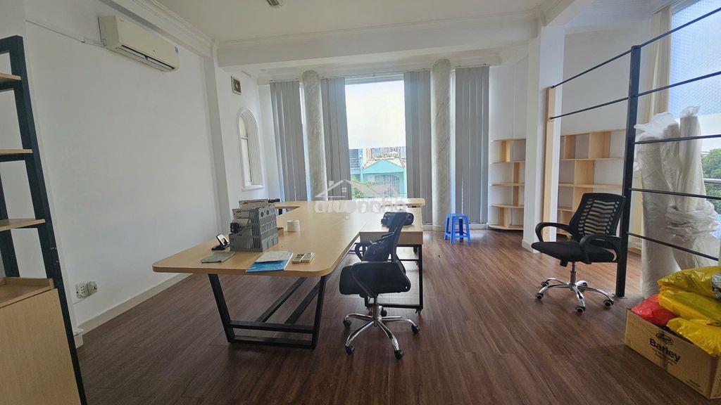 Cho thuê văn phòng 50m2 giá 11tr - đẹp, chuyên nghiệp, sẵn vào làm - Ảnh 3