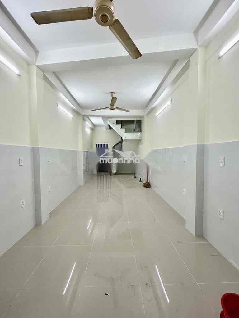 Giá: 8 triệu cho thuê nhà hẻm hà tôn quyền,  phường 4, quận 11 3m x 9m