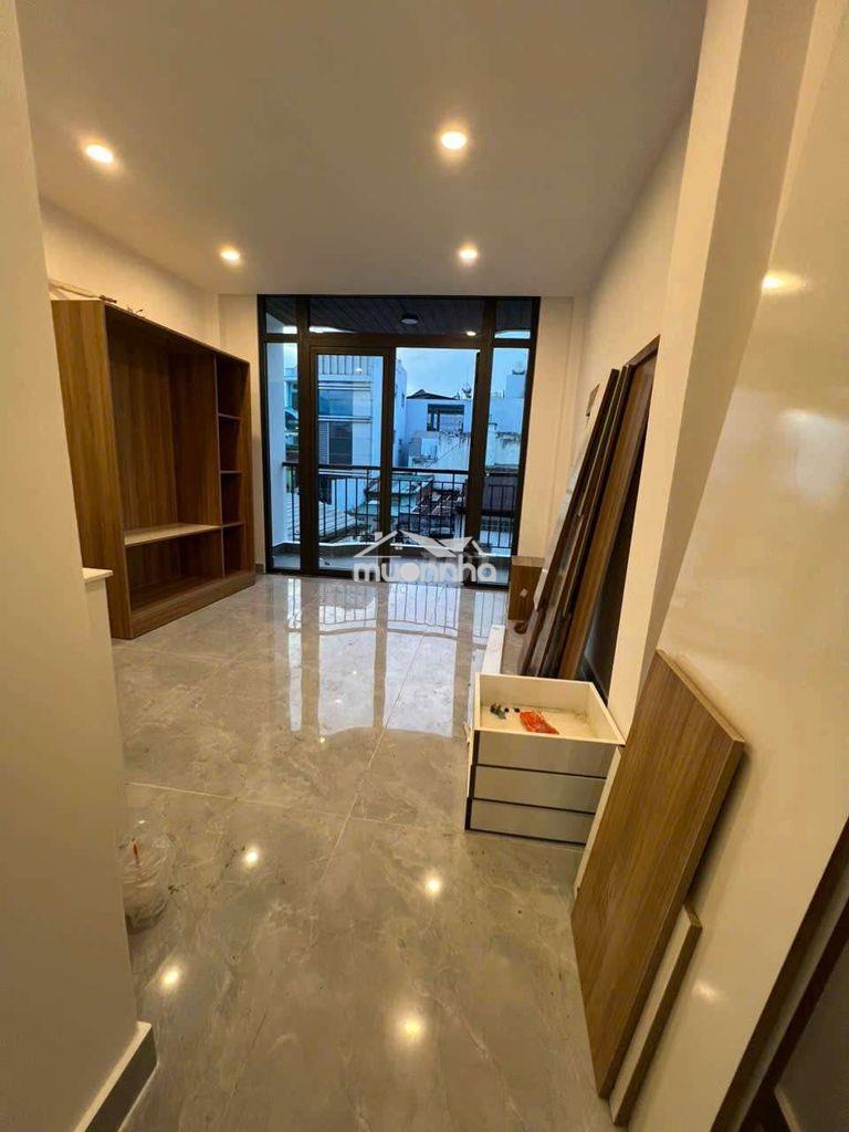 Khai trương căn hộ studio ban công - cmt8 -  quận 10