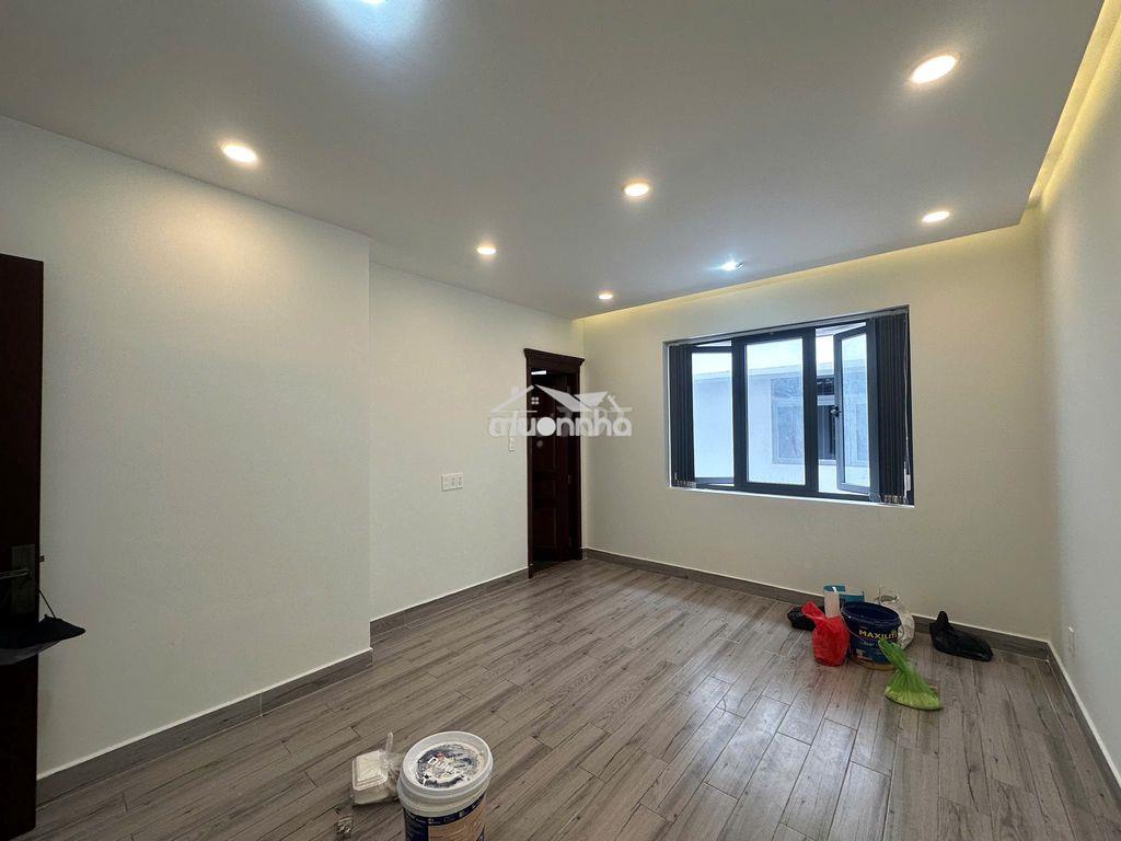 Sàn văn phòng tầng 2 (6x17m) chia sẵn 2 phòng - chỉ 9.5 triệu/tháng! - Ảnh 2