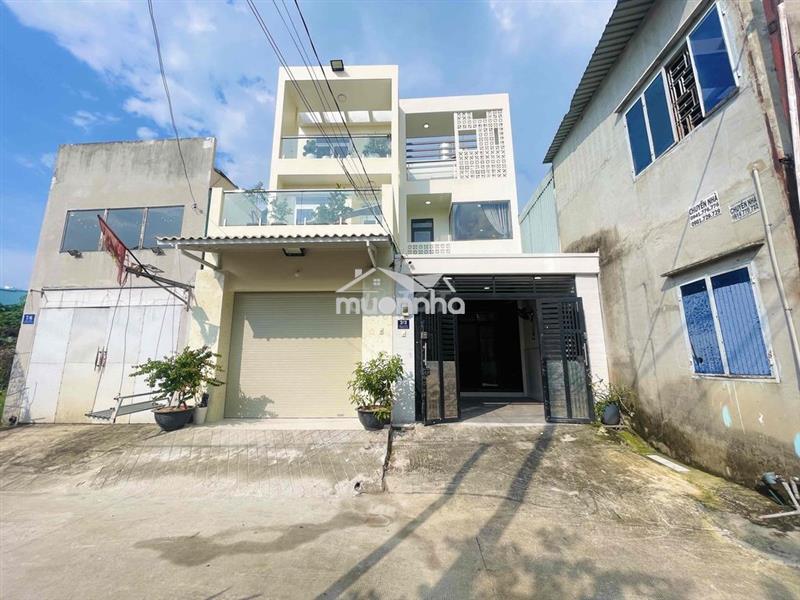 Nhà 3 tầng 84m2 đường xe tải sát mt quốc lộ 13 - nhà còn mới giá mềm
