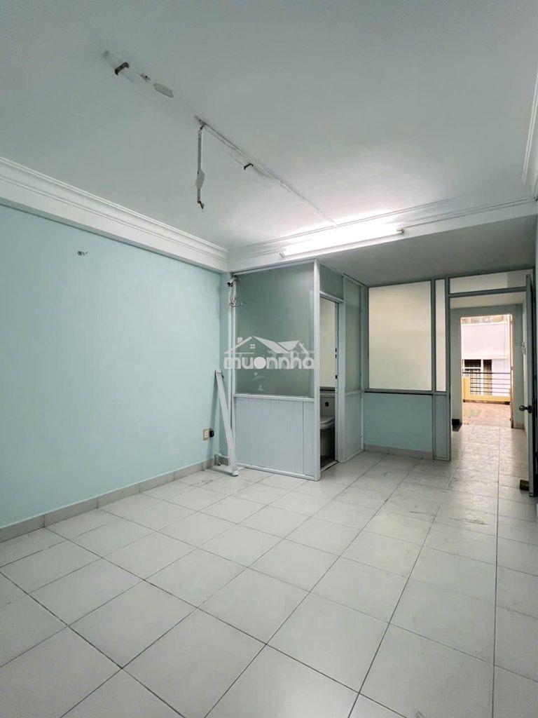 Bán nhà hxh khu ăn uống 565/89 nguyễn trãi giá 10,3 tỷ-hhmg