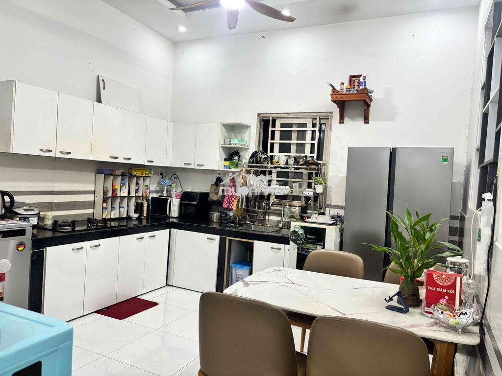 Chính chủ cần bán nhà đẹp hẻm ô tô – tặng toàn bộ nội thất - Ảnh 3