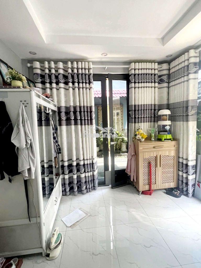 Bán nhag hẻm nhựa rộng 8m, đường lạc long quân, tiện ở, kinh doanh - Ảnh 4